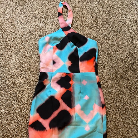 Dress - Picture 2 of 4